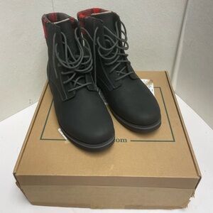 LL Bean US size 9 Charcoal Leather Park Ridge Boots Casual Lace Up w/ Red Plaid